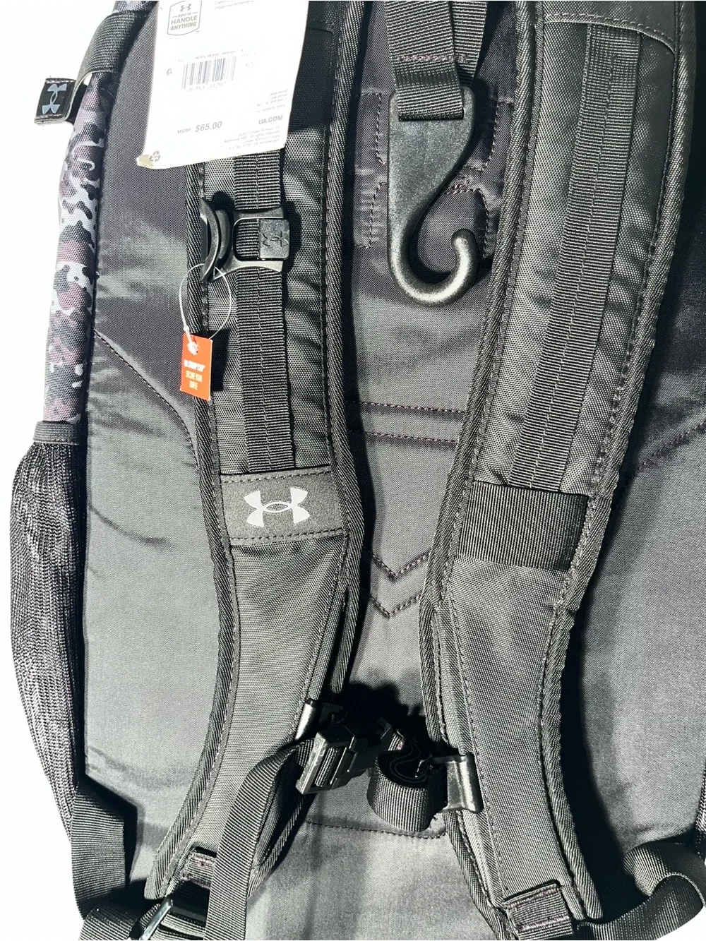 $65 NWT Under Armour Utility Baseball Backpack 1369318 002 Black Gray Camouflage